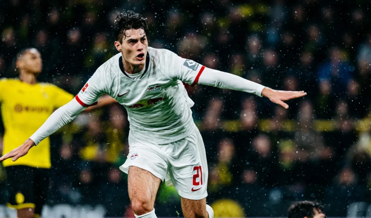 星空体育app下载-关于勒沃库森内部会议纪要流出——赛前刷新队史纪录，西甲使命明确，更衣室氛围转暖的信息